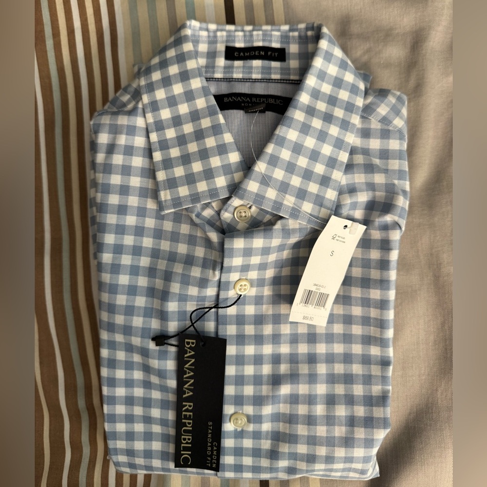 Men Banana Republic Canden Fit button down shirt